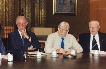 Réunion à l'Academie 1995