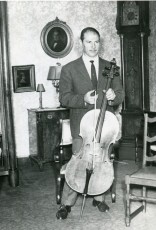 Professeur au Conservatoire de Mons 1969